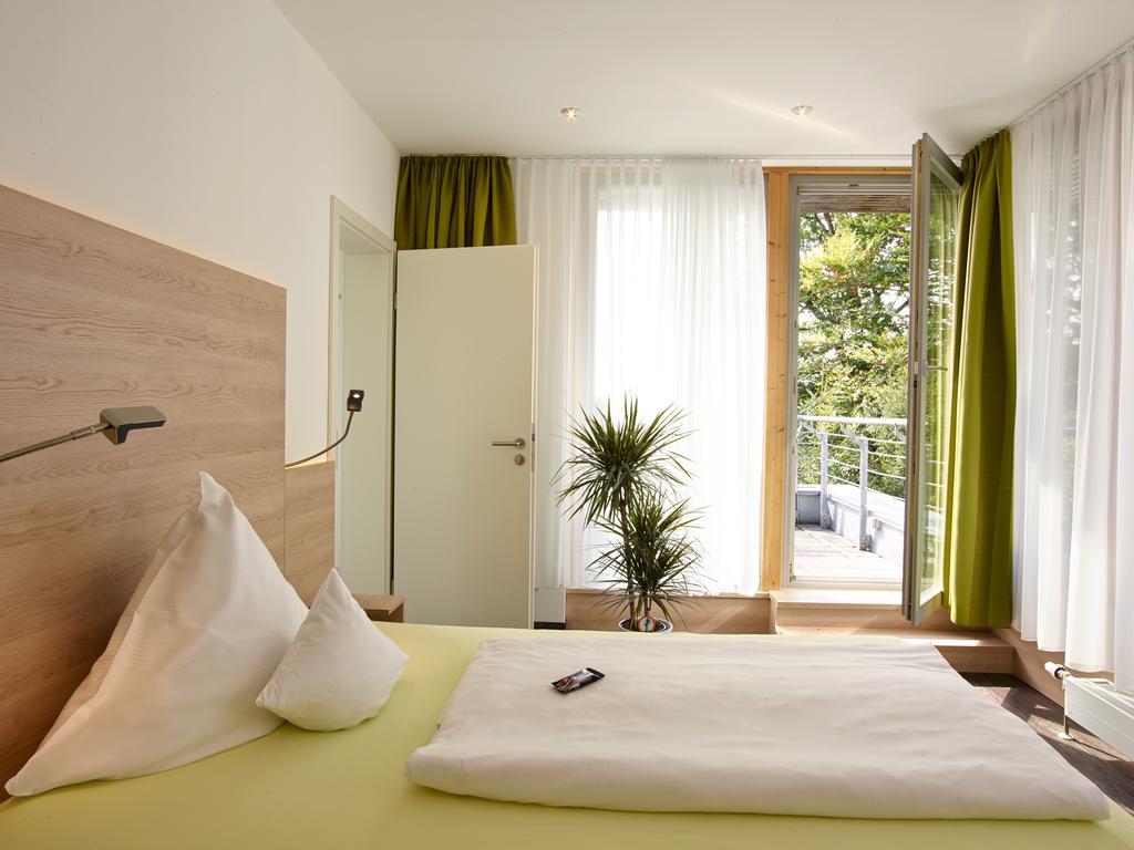 Hotel Forsthaus Gruena Betreiber Gmbh 켐니츠 외부 사진