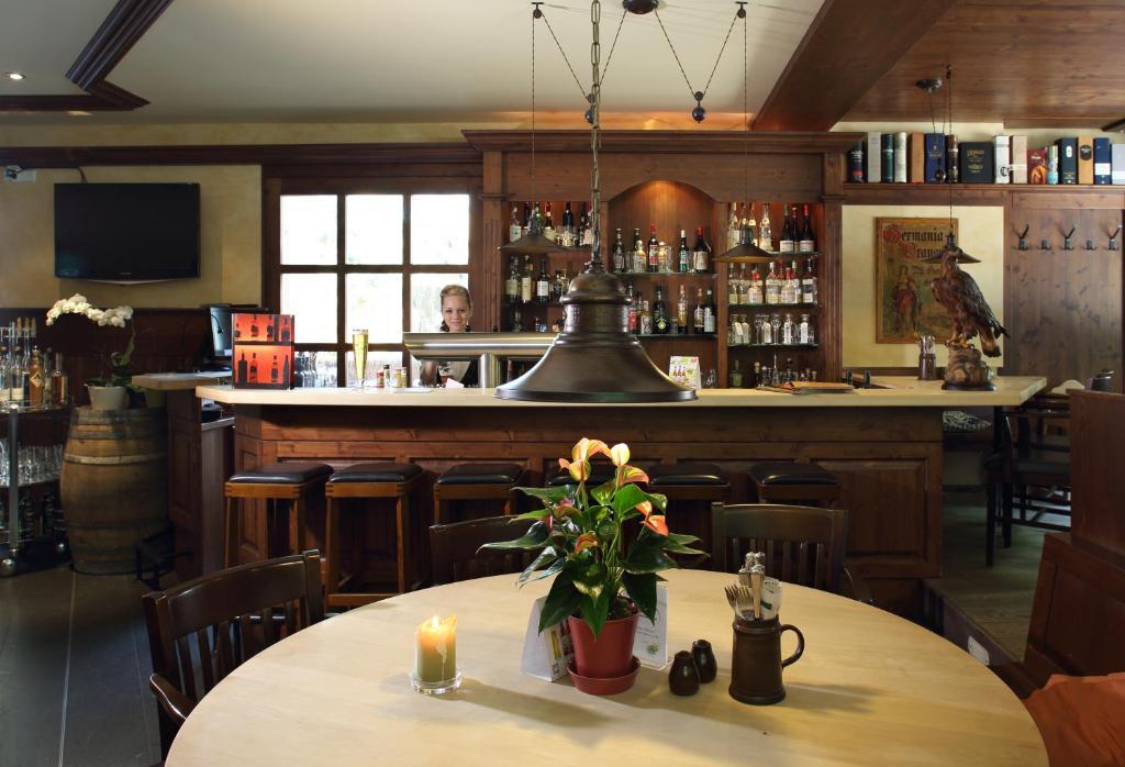 Hotel Forsthaus Gruena Betreiber Gmbh 켐니츠 외부 사진